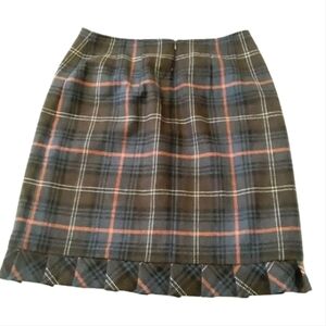 CAbi Plaid/Tartan Ruffled Wool Skirt Sz 8